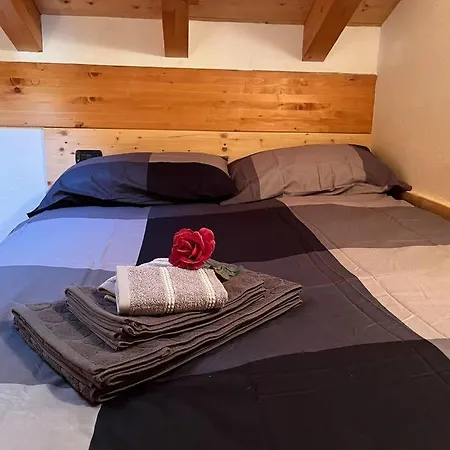 M&m Cabins Chalet